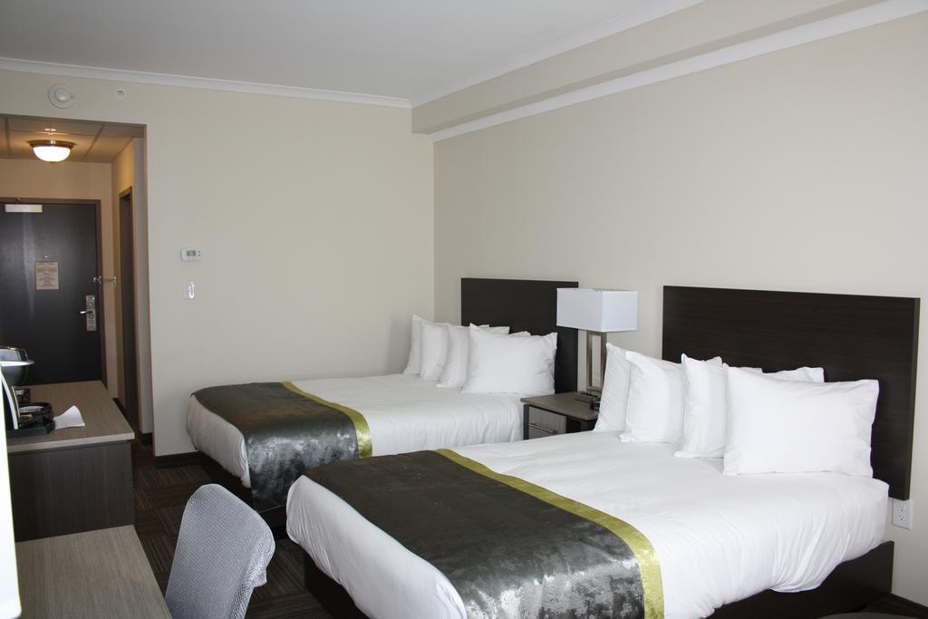 Crossroads Inn & Suites Paradise Buitenkant foto