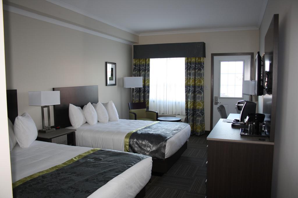 Crossroads Inn & Suites Paradise Buitenkant foto